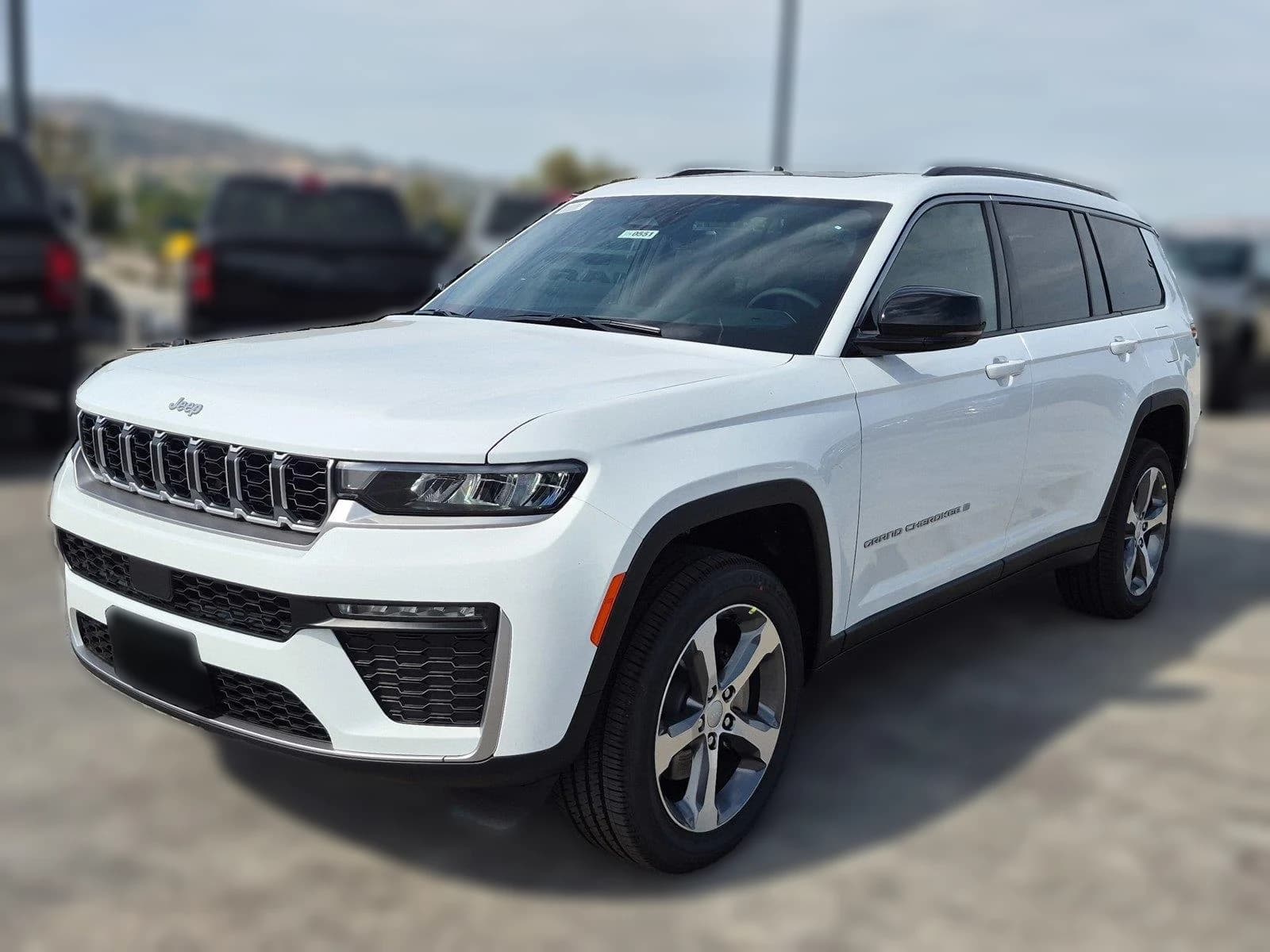Jeep Grand Cherokee L Limited 4x4 2026 — side view