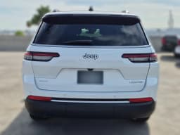 Jeep Grand Cherokee L Limited 4x4 2026 — side view