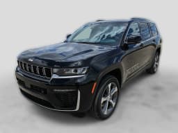 Jeep Grand Cherokee L Limited 4x4 2026 — side view