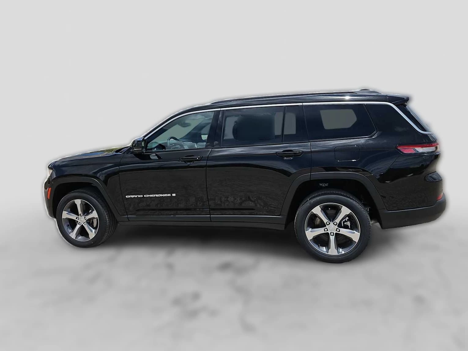 Jeep Grand Cherokee L Limited 4x4 2026 — side view