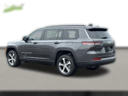 Jeep Grand Cherokee L Limited 4x4 2026 — side view