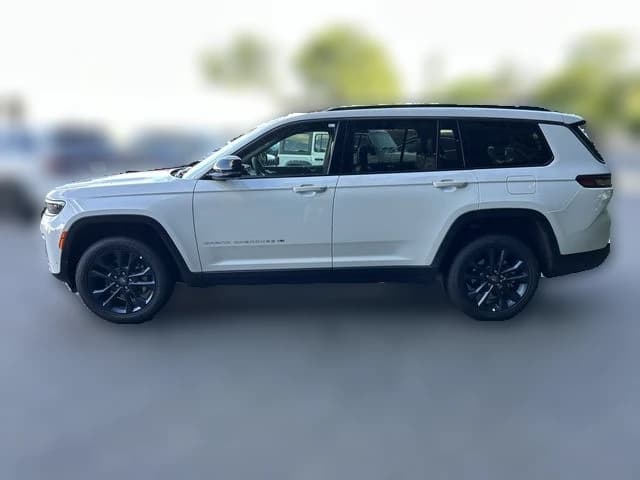 Jeep Grand Cherokee L 85th Anniversary Edition 4x4 2026 — side view