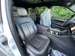 Jeep Grand Cherokee L 85th Anniversary Edition 4x4 2026 — side view