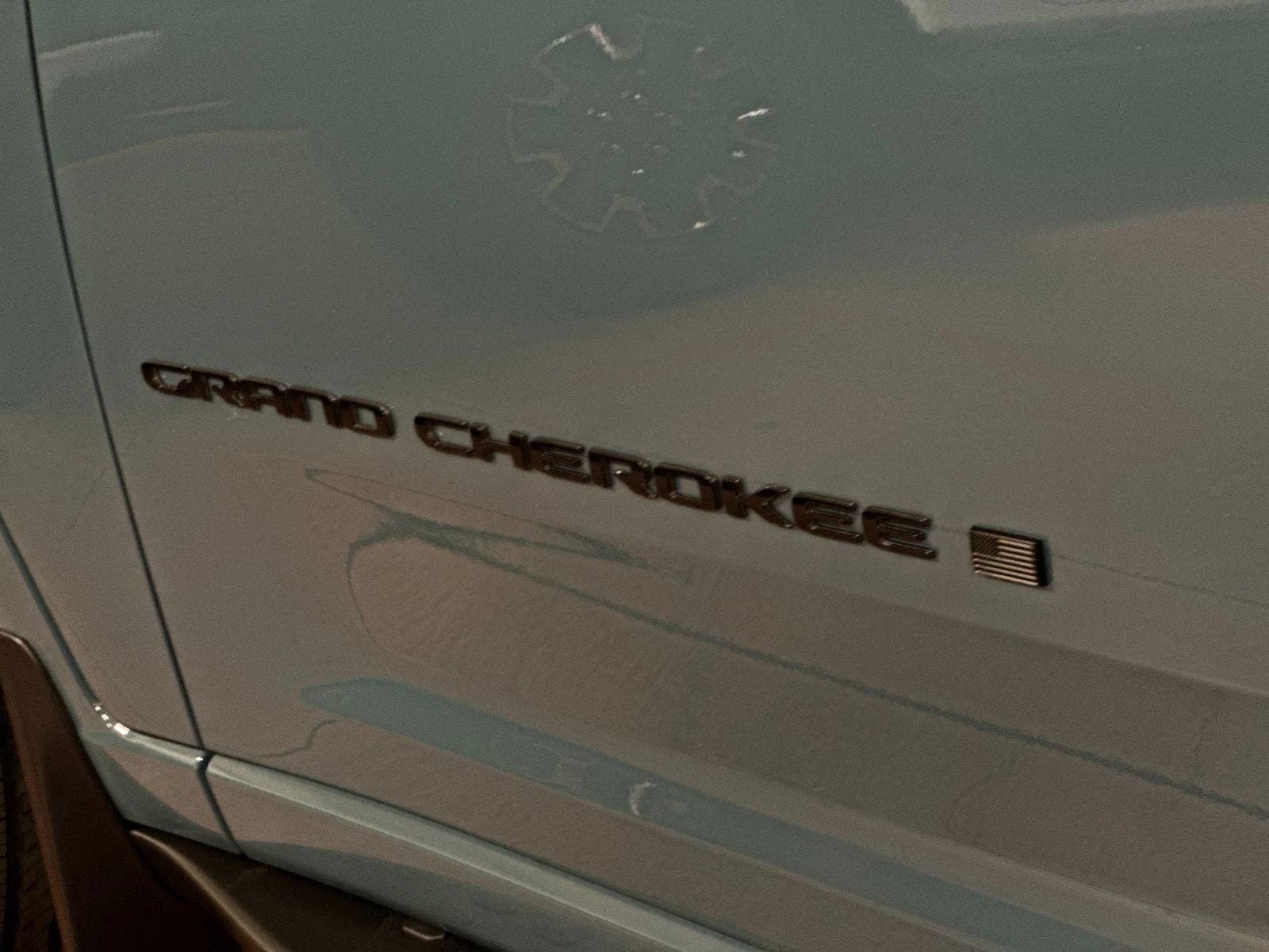Jeep Grand Cherokee L Limited Reserve 4x4 2026 — side view