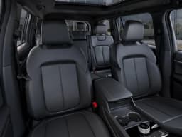 Jeep Grand Cherokee L Limited 4x4 2026 — side view