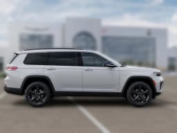 Jeep Grand Cherokee L Limited 4x4 2026 — side view