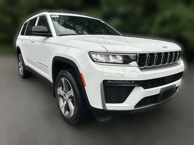 Jeep Grand Cherokee L Limited 4x4 2026 — side view