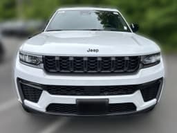 Jeep Grand Cherokee L Limited 4x4 2026 — side view
