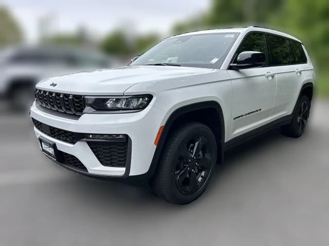 Jeep Grand Cherokee L Limited 4x4 2026 — side view