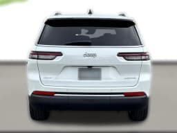 Jeep Grand Cherokee L Limited 4x4 2026 — side view