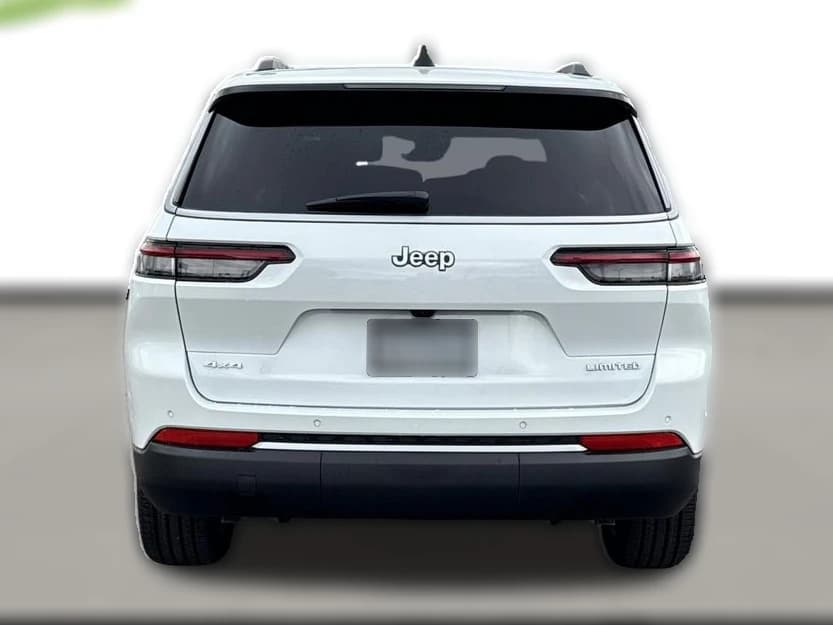 Jeep Grand Cherokee L Limited 4x4 2026 — side view