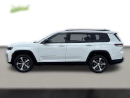 Jeep Grand Cherokee L Limited 4x4 2026 — side view
