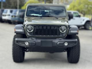 Jeep Wrangler Willys 4 Door 4x4