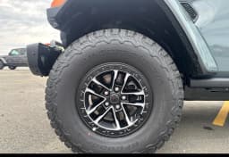 Jeep Wrangler Rubicon X 4 Door 4x4 2026 — side view