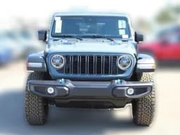 Jeep Wrangler 4xe Rubicon 4x4 2025 — side view