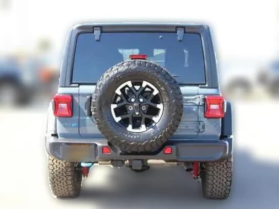 Jeep Wrangler 4xe Rubicon 4x4 2025 — side view