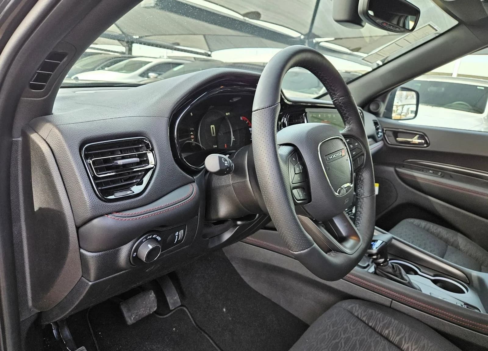 Dodge Durango GT HEMI V8 AWD 2026 — side view