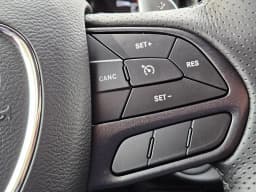 Dodge Durango GT HEMI V8 AWD 2026 — side view