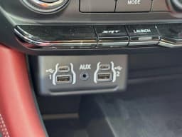 Dodge Durango SRT Hellcat Premium AWD 2024 — side view