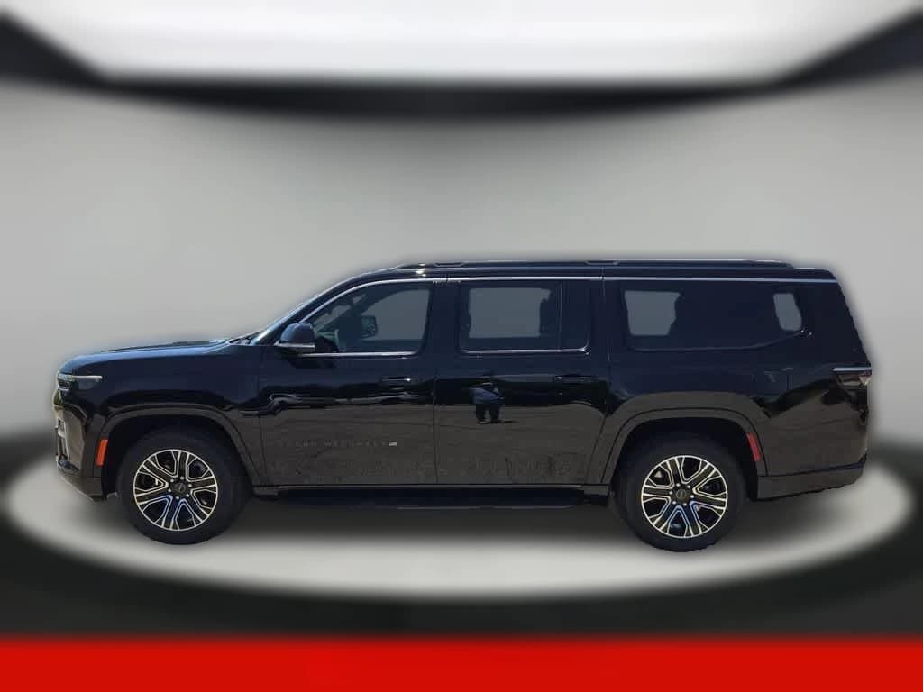 Jeep Grand Wagoneer L Base 4x2 2026 — side view