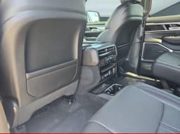Jeep Grand Wagoneer L Base 4x2 2026 — side view