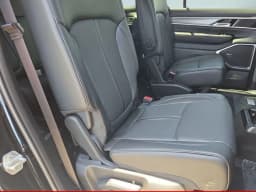Jeep Grand Wagoneer L Base 4x2 2026 — side view