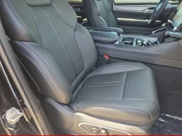 Jeep Grand Wagoneer L Base 4x2 2026 — side view