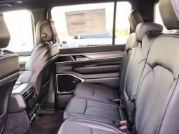 Jeep Grand Wagoneer L Limited Altitude 4x4 2026 — side view