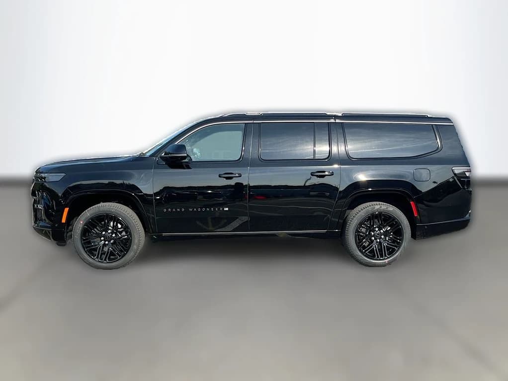 Jeep Grand Wagoneer L Limited Reserve 4x4 2026 — side view