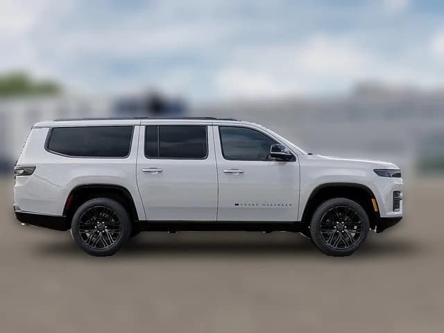 Jeep Grand Wagoneer L Limited Reserve 4x4 2026 — side view