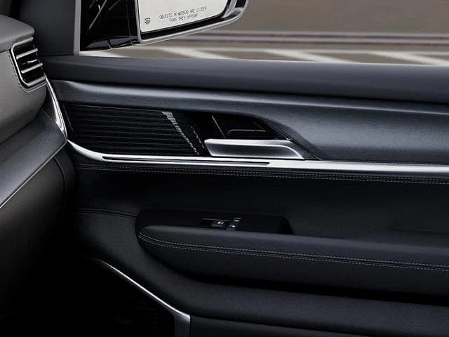 Jeep Grand Wagoneer L Limited Reserve 4x4 2026 — side view