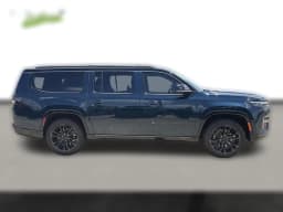 Jeep Grand Wagoneer L Summit Obsidian 4x4 2026 — side view