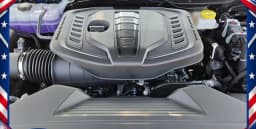 Jeep Grand Wagoneer Base 4x2 2026 — side view
