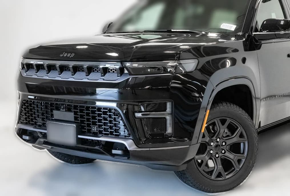 Jeep Grand Wagoneer Upland 4x4 2026 — side view