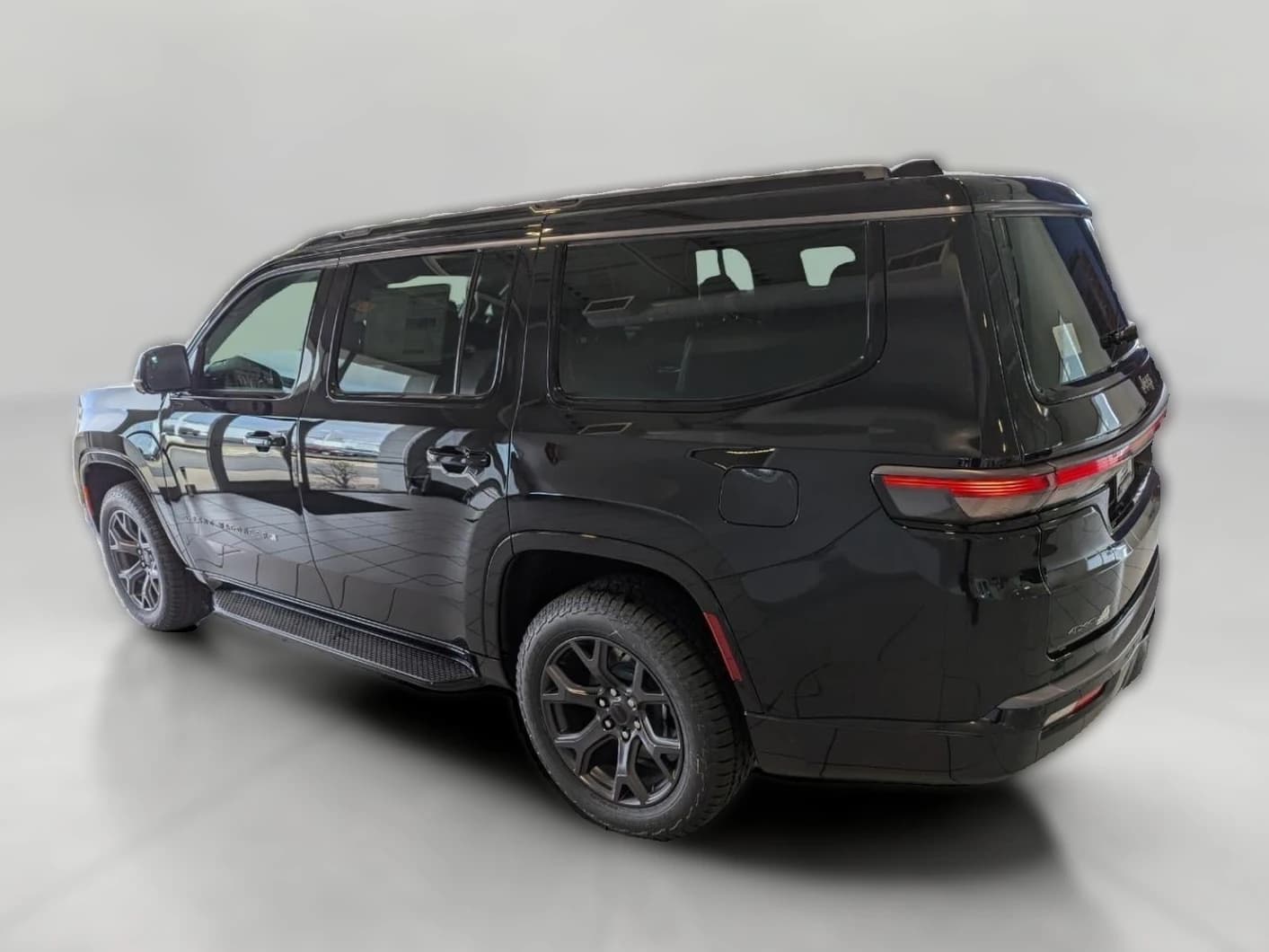 Jeep Grand Wagoneer Upland 4x4 2026 — side view