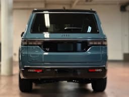 Jeep Grand Wagoneer Upland 4x4 2026 — side view