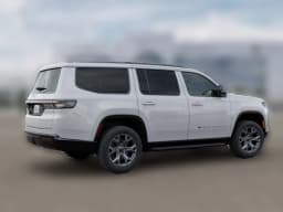 Jeep Grand Wagoneer Limited Altitude 4x4 2026 — side view