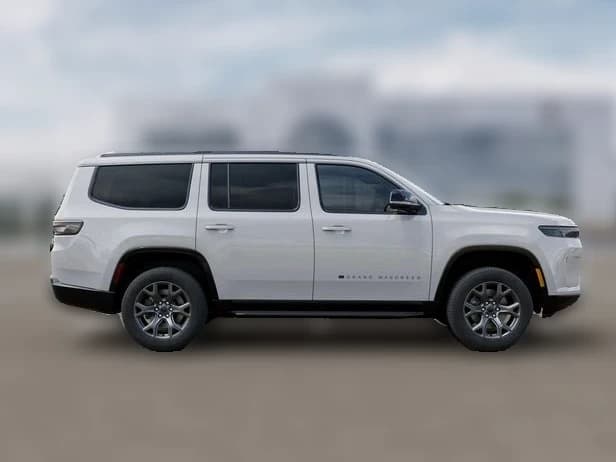 Jeep Grand Wagoneer Limited Altitude 4x4 2026 — side view