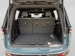 Jeep Grand Wagoneer Limited Reserve 4x4 2026 — side view