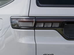 Jeep Grand Wagoneer Limited Altitude 4x4 2026 — side view