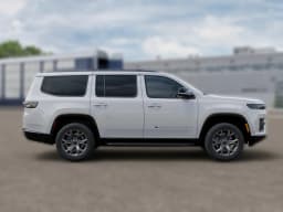 Jeep Grand Wagoneer Limited Altitude 4x4 2026 — side view