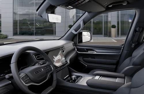 Jeep Grand Wagoneer Limited Altitude 4x4 2026 — side view