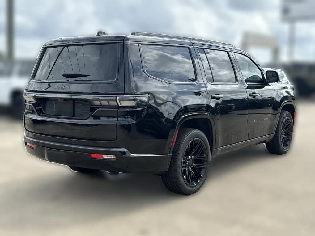 Jeep Grand Wagoneer Limited Reserve 4x4 2026 — side view