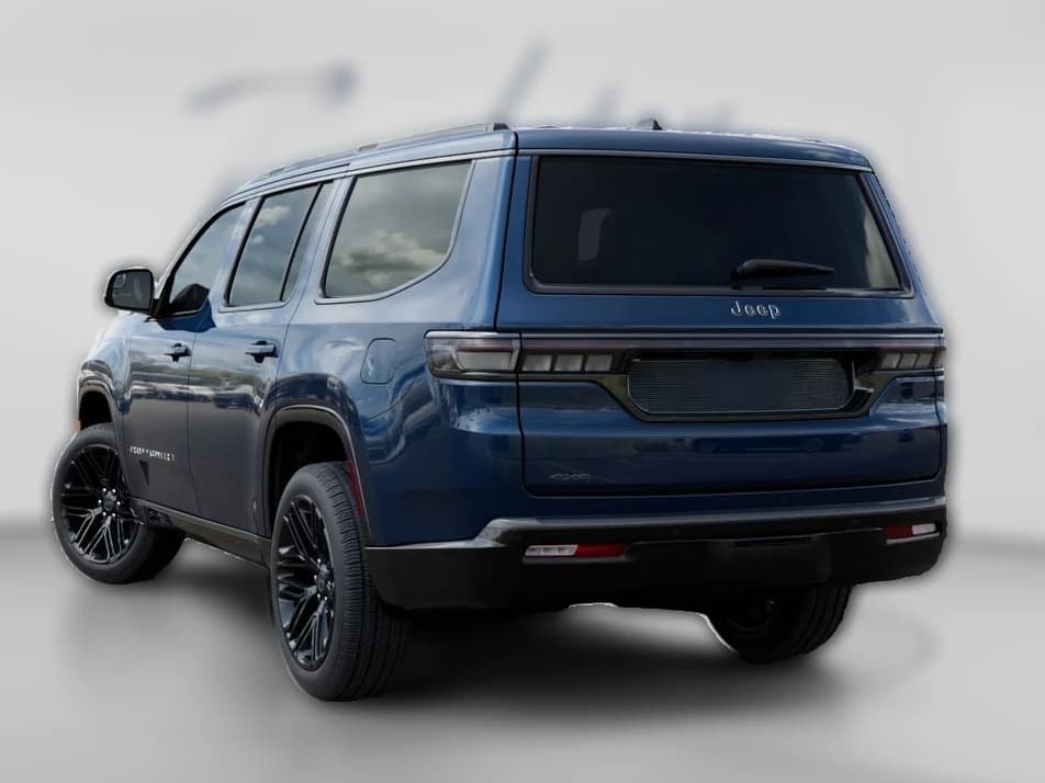 Jeep Grand Wagoneer Limited Reserve 4x4 2026 — side view