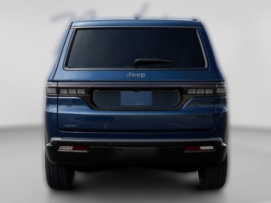 Jeep Grand Wagoneer Limited Reserve 4x4 2026 — side view