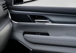 Jeep Grand Wagoneer Limited Reserve 4x4 2026 — side view