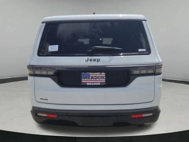 Jeep Grand Wagoneer Summit Obsidian 4x4 2026 — side view