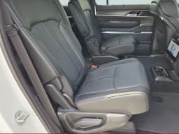 Jeep Grand Wagoneer Summit Obsidian 4x4 2026 — side view