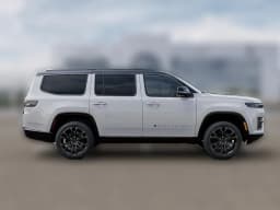 Jeep Grand Wagoneer Summit Reserve 4x4 2026 — side view