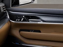 Jeep Grand Wagoneer Summit Reserve 4x4 2026 — side view